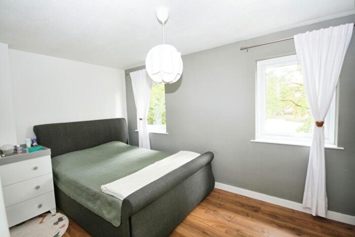 2 Bedroom End Of Terrace House For Sale In Denstead Walk, Maidstone, ME15