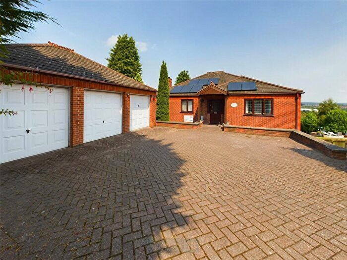 5 Bedroom Detached House For Sale In Laceyfields Road, Heanor, Derbyshire, DE75