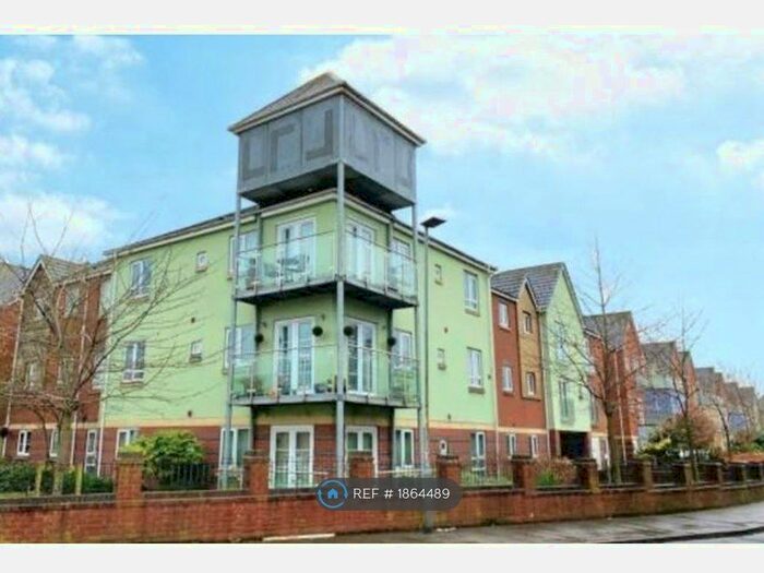 2 Bedroom Flat To Rent In Hurstbourne Crescent, Wolverhampton, WV1