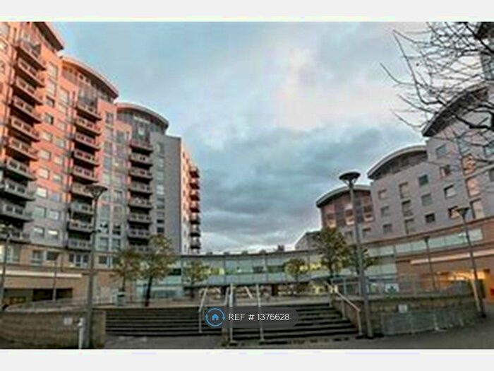 2 Bedroom Flat To Rent In Alencon Link, Basingstoke, RG21