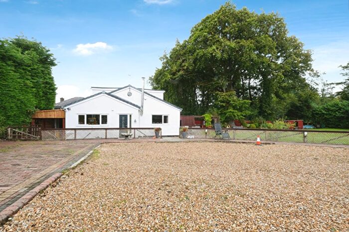 3 Bedroom Detached House For Sale In Foxs Bank Lane, Whiston, Prescot, L35