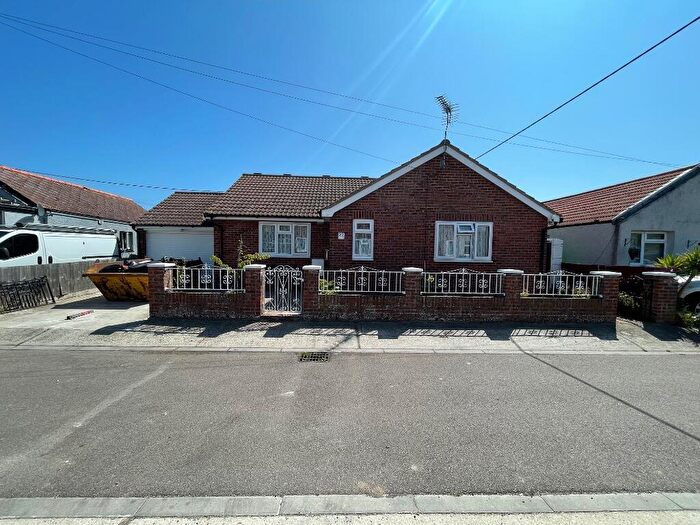 2 Bedroom Detached Bungalow For Sale In Standard Avenue, Jaywick, CO15