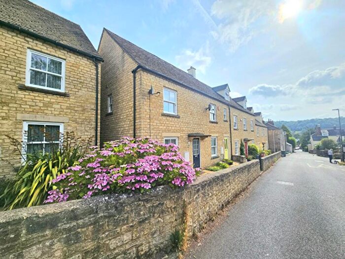 2 Bedroom End Of Terrace House To Rent In Beaumont Row, Wotton-Under-Edge, GL12