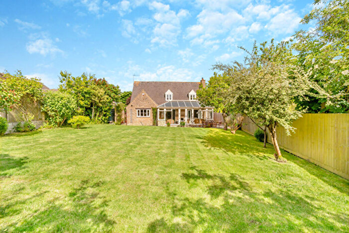 4 Bedroom Detached House For Sale In Helmdon Brackley, Northants, NN13