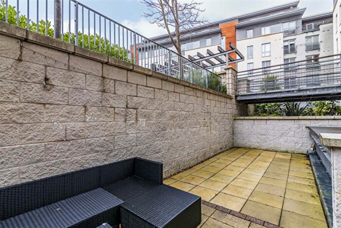 2 Bedroom Apartment To Rent In **£pppw Excluding Bills** Ropewalk Court, Nottingham, NG1