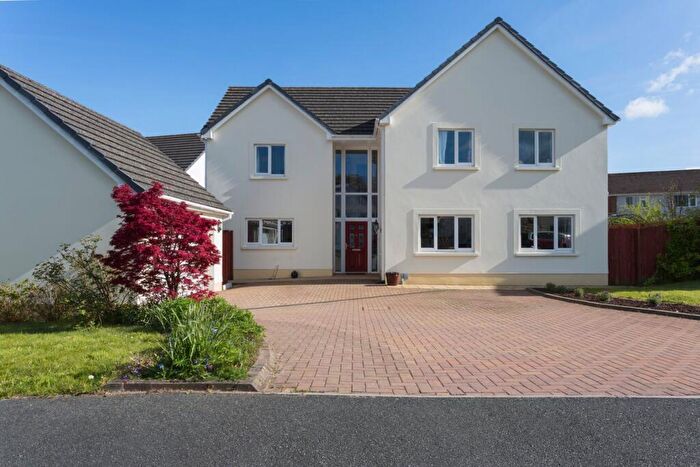 5 Bedroom Detached House For Sale In Cae Seiri, Carmarthen, SA31