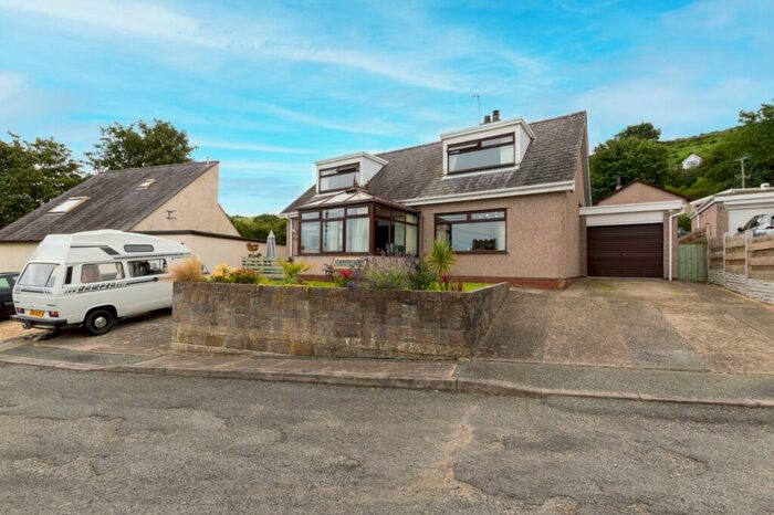 3 Bedroom Bungalow For Sale In Clynnogfawr, Gwynedd, LL54