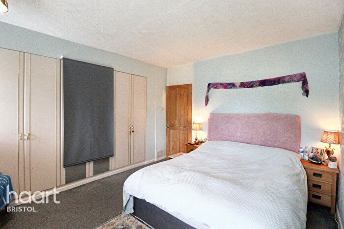 4 Bedroom Terraced House For Sale In Long Cross, Bristol, BS11