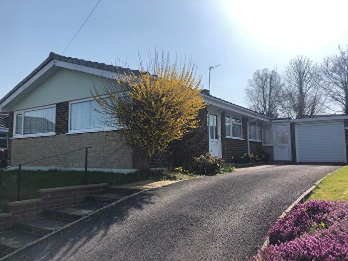 3 Bedroom Detached Bungalow To Rent In Broadway, Warminster, BA12