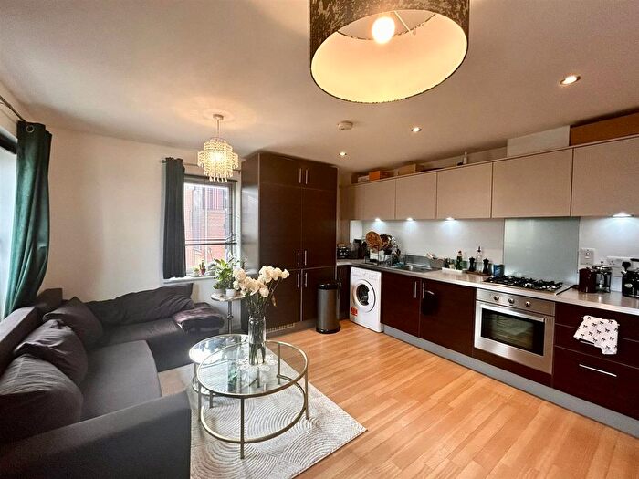 2 Bedroom Flat To Rent In Alexandra Road, Newhall, CM17