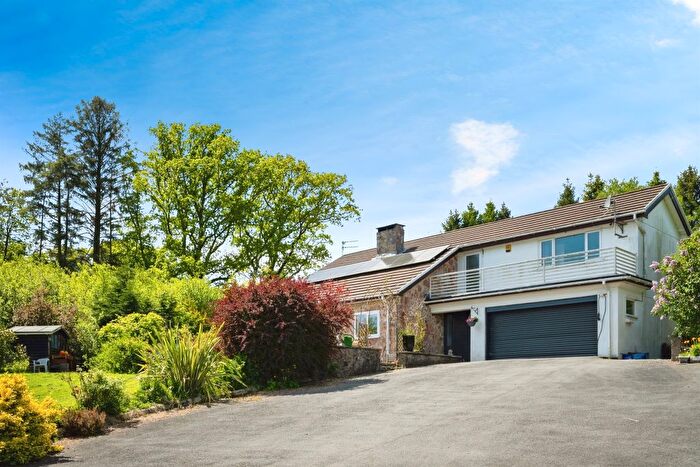 3 Bedroom Detached House For Sale In ., Neath, SA10