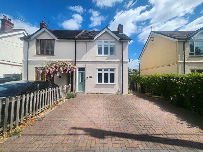 4 Bedroom Semi-Detached House To Rent In Deepcut, Surrey, GU16