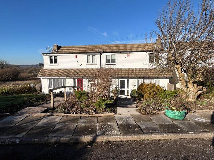 3 Bedroom Semi-Detached House For Sale In & Chapel Close, Cowbridge, The Vale Of Glamorgan, CF71