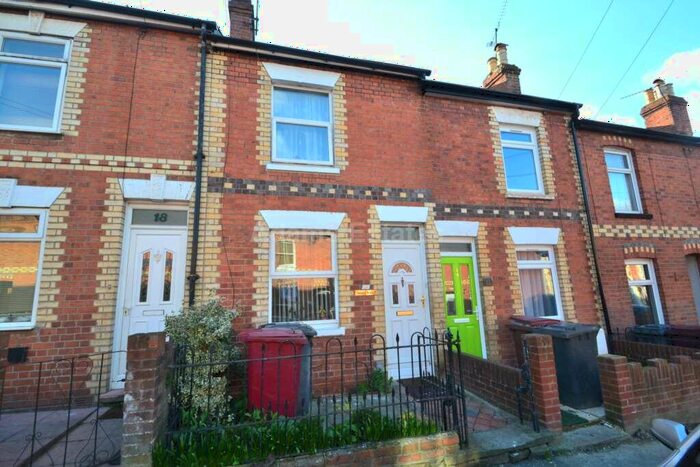 3 Bedroom Terraced House To Rent In Sherman Road, Reading, RG1