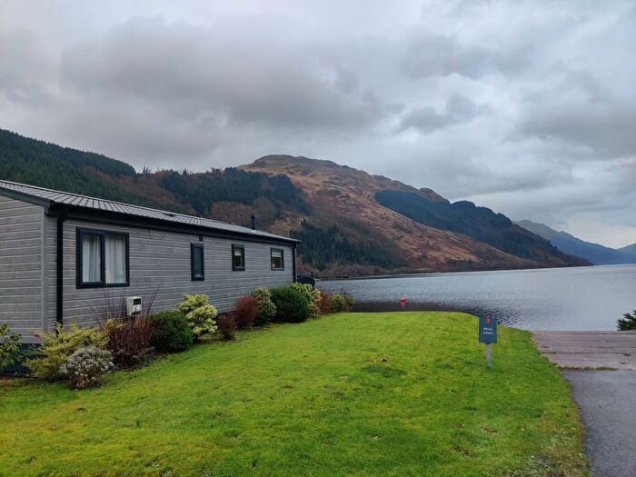 2 Bedroom Chalet For Sale In Loch Eck, Dunoon, PA23
