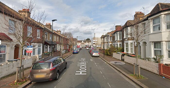 4 Bedroom Terraced House To Rent In Hockley Avenue, London, E6