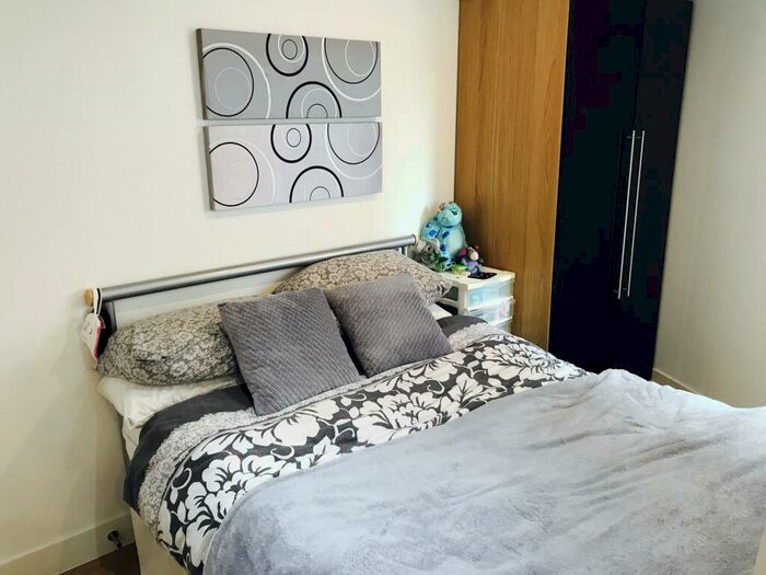 Apartment To Rent In Echo Central Two, Cross Green Lane, City Centre, LS9
