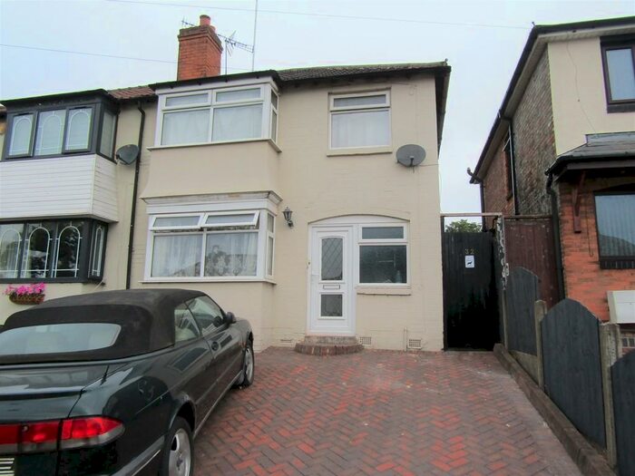 3 Bedroom Semi-Detached House To Rent In Ansell Road, Erdington, B24