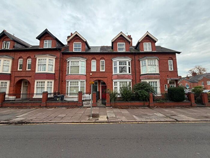 4 Bedroom Terraced House To Rent In Fosse Road South, Leicester, LE3