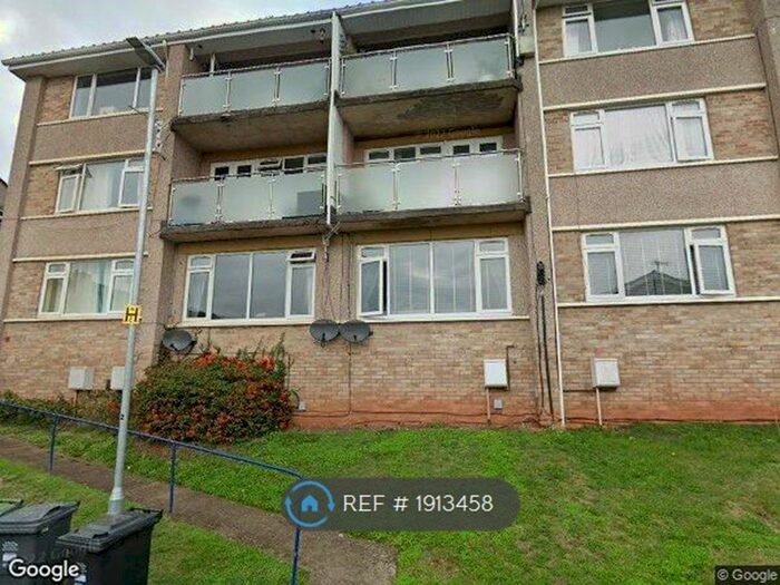 2 Bedroom Flat To Rent In Long Ashton, Bristol, BS41