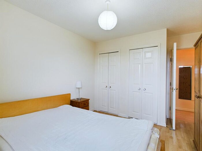 3 Bedroom Flat To Rent In Roseburn Maltings, Roseburn, Edinburgh, EH12