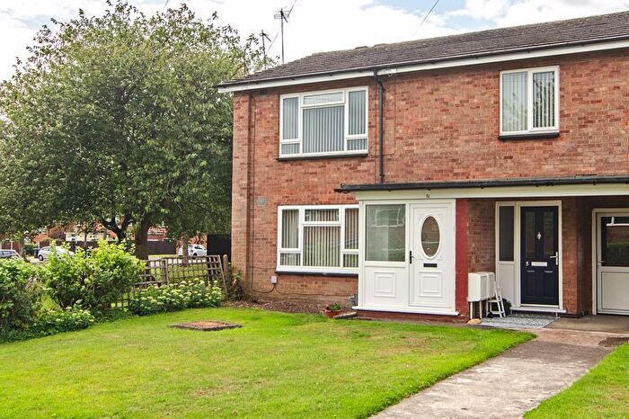 2 Bedroom Flat For Sale In Longfellow Road, Burntwood, WS7