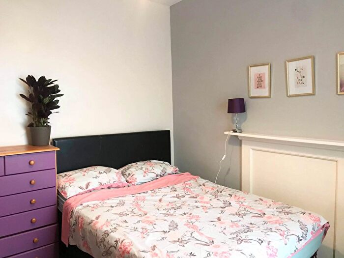 5 Bedroom Terraced House To Rent In George Street, Swansea, SA1