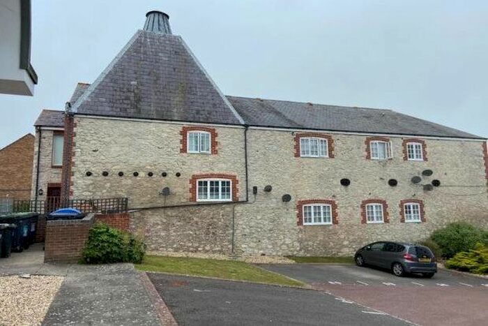 1 Bedroom Flat To Rent In The Maltings, Weymouth, DT4