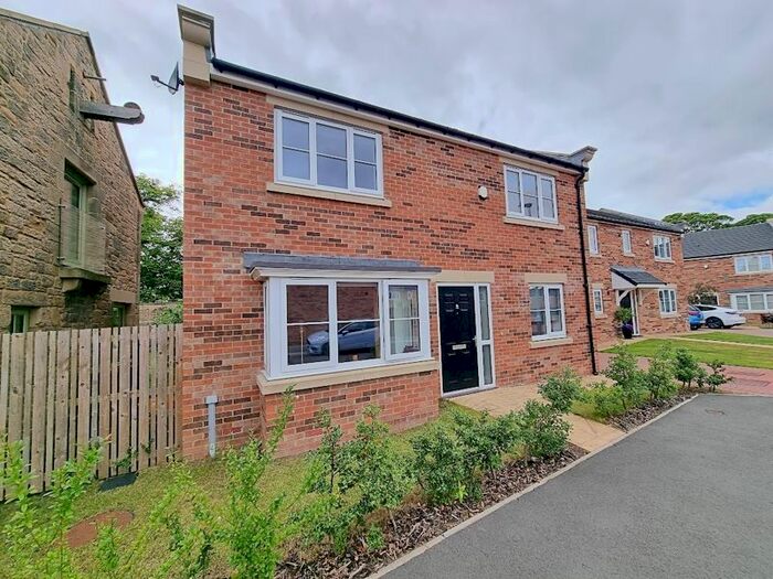 4 Bedroom Detached House For Sale In Thomas Close, Wylam, NE41