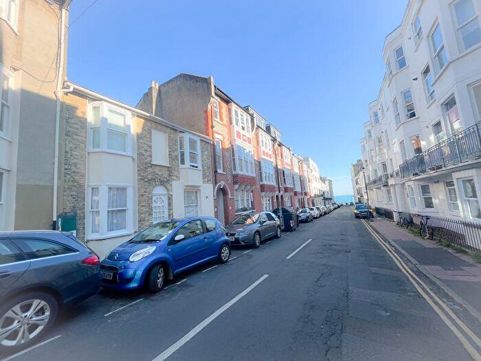 1 Bedroom Flat To Rent In Burlington Street, Brighton, BN2