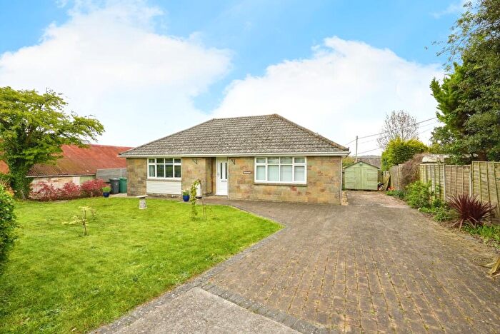 3 Bedroom Detached House For Sale In Rew Street, Cowes, Isle Of Wight, PO31