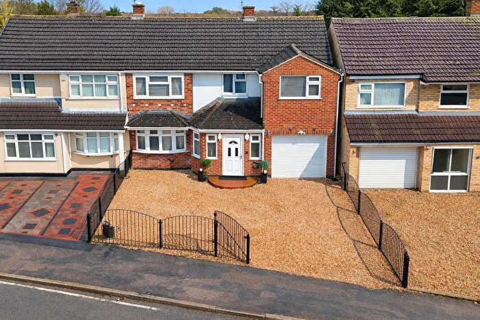 4 Bedroom Semi-Detached House For Sale In Ivydale Road, Thurmaston, Leicestershire, LE4