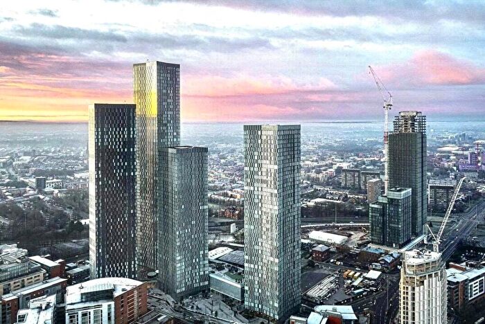 2 Bedroom Apartment To Rent In Deansgate Square, Owen Street, Manchester City Centre, Greater Manchester, M15