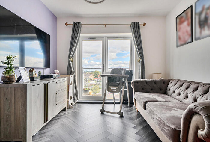 2 Bedroom Apartment For Sale In Chessel Drive, Patchway, Bristol, Gloucestershire, BS34