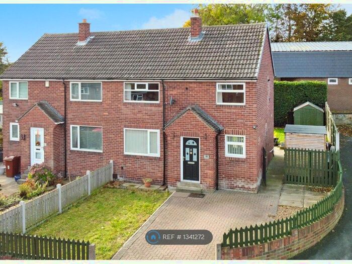 3 Bedroom Semi-Detached House To Rent In All Saints View, Woodlesford, Leeds, LS26