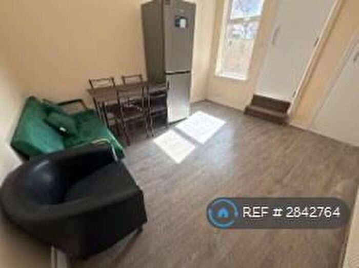 3 Bedroom Terraced House To Rent In Preston Road, Birmingham, B18