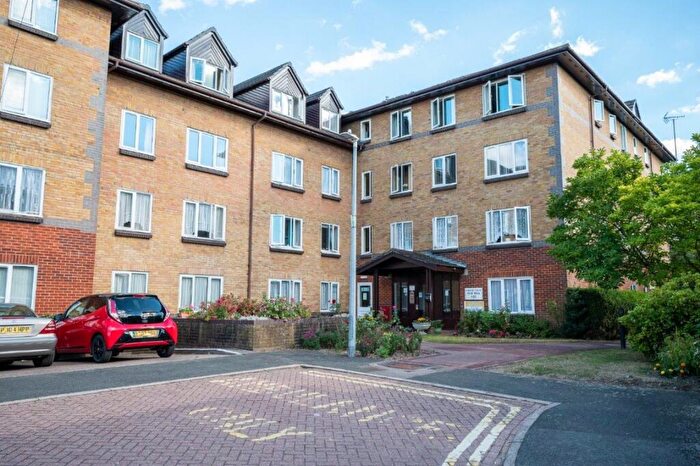 2 Bedroom Retirement Property For Sale In Barkers Court, Sittingbourne, ME10