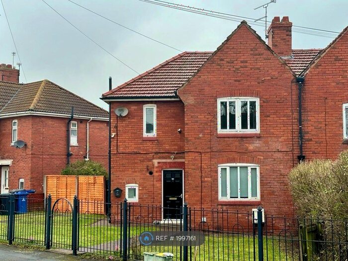 3 Bedroom Semi-Detached House To Rent In Pembroke Avenue, Doncaster, DN4