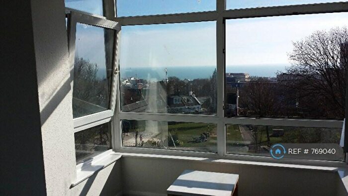 Studio To Rent In Dyke Road, Brighton, BN1