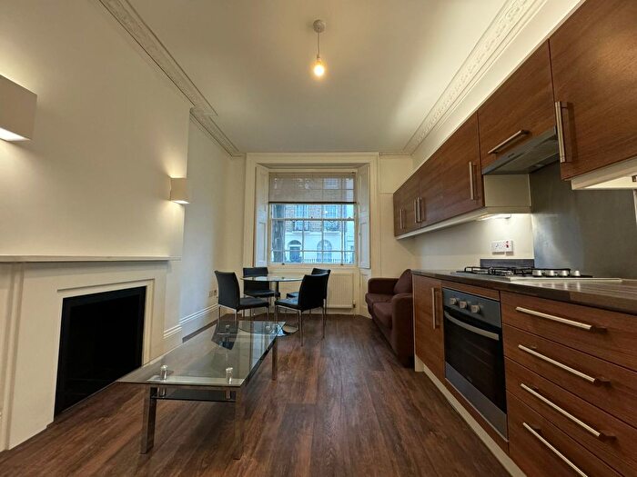 1 Bedroom Flat To Rent In Frederick Street, London, WC1X