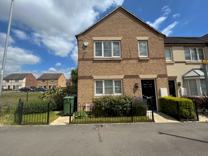 3 Bedroom House To Rent In Midland Road, Peterborough, PE3