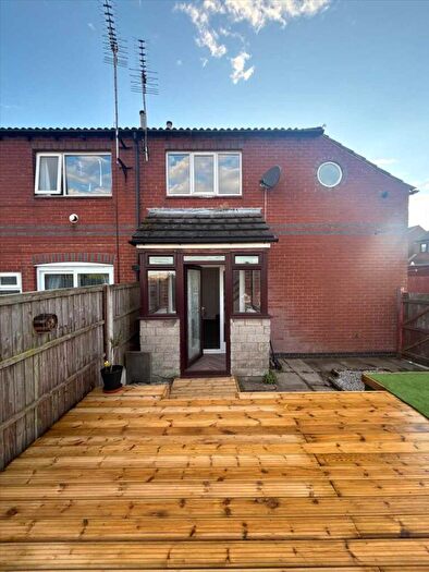 1 Bedroom Town House To Rent In Penn Street, Sutton In Ashfield, NG17