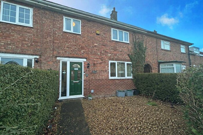3 Bedroom Terraced House For Sale In Greenway, Saughall, Chester, Cheshire, CH1
