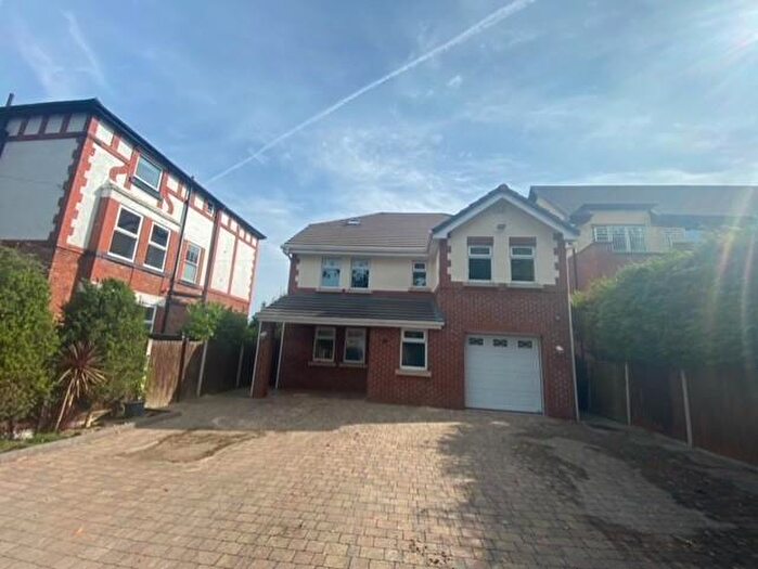 5 Bedroom Detached House To Rent In Spital Road, Wirral, CH63