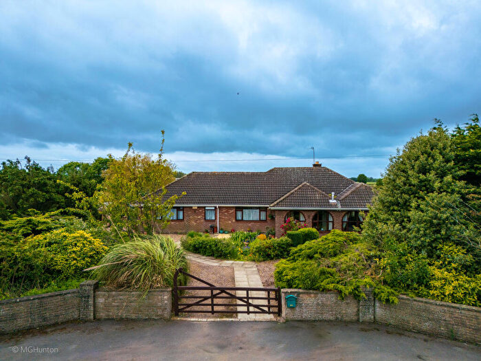 3 Bedroom Smallholding For Sale In Patrington Road, Holmpton, Withernsea, East Yorkshire, HU19