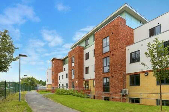 1 Bedroom Private Hall To Rent In Parham Road, Canterbury, CT1