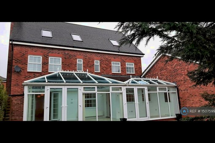 5 Bedroom Detached House To Rent In Calthwaite Drive, Brough East Yorkshire, HU15