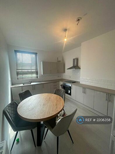 2 Bedroom Flat To Rent In Victoria Street, Crewe, CW1