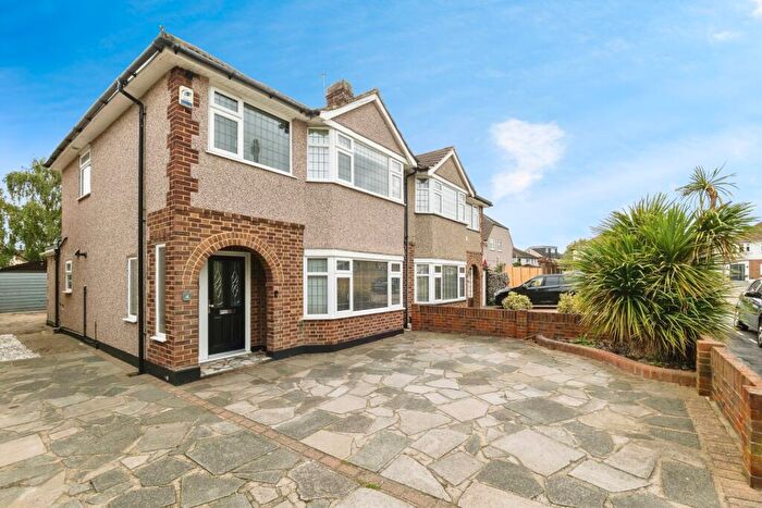 3 Bedroom Semi-Detached House For Sale In Garry Close, Romford, RM1