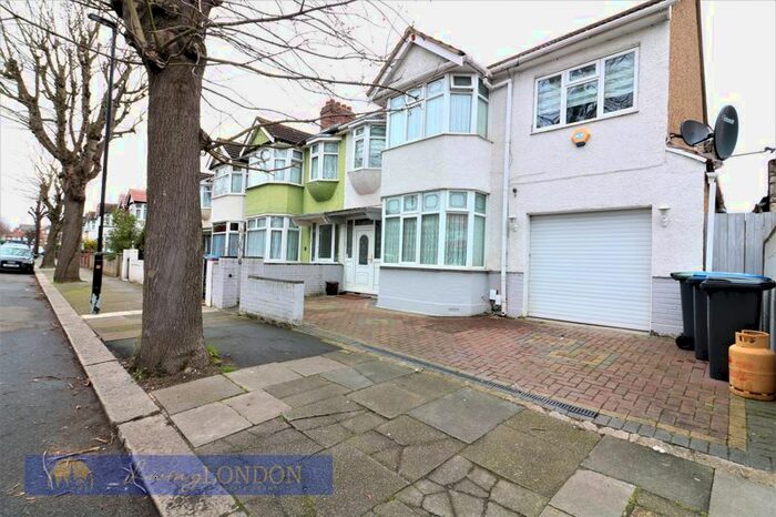 5 Bedroom End Of Terrace House To Rent In St. Joseph's Road, London, N9